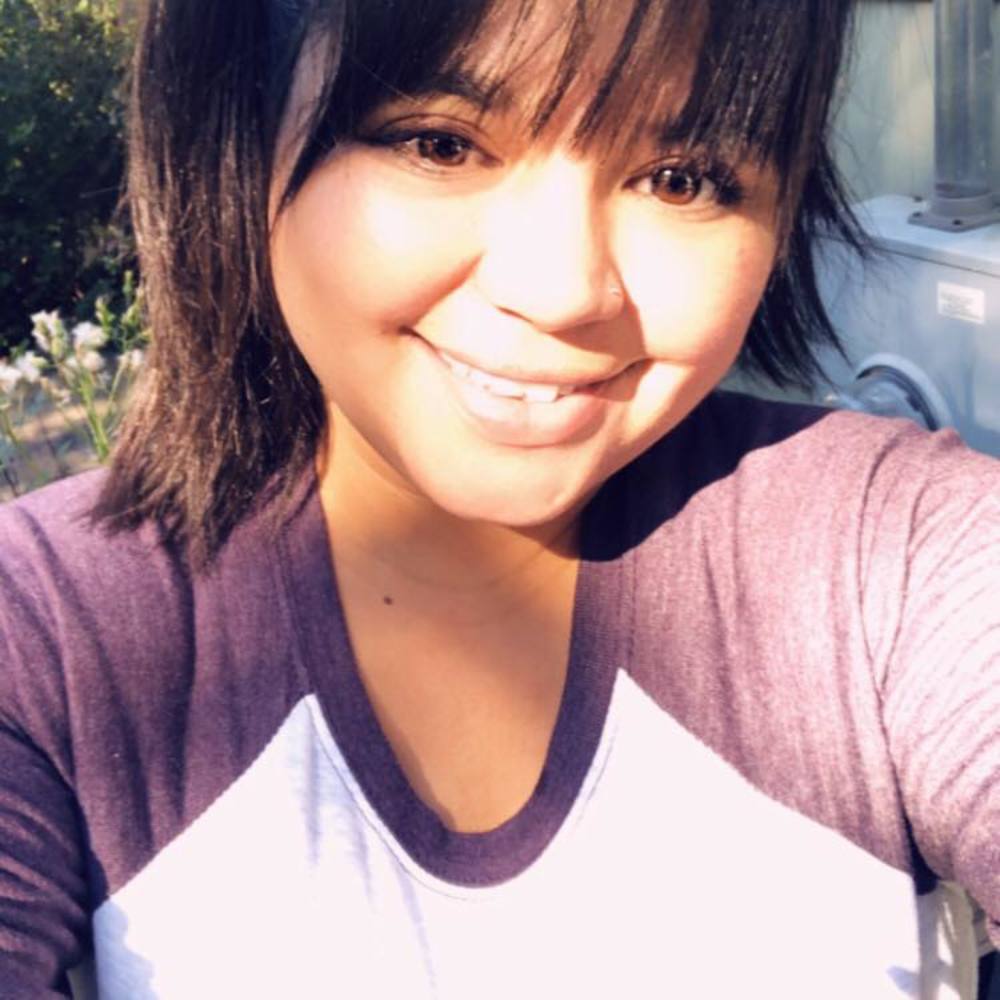 Meet your Posher, Devena